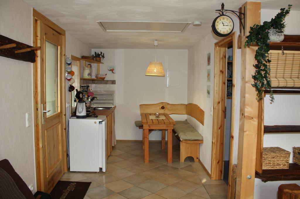 Am Ruebenkeller Bed and Breakfast Binzenbach Δωμάτιο φωτογραφία